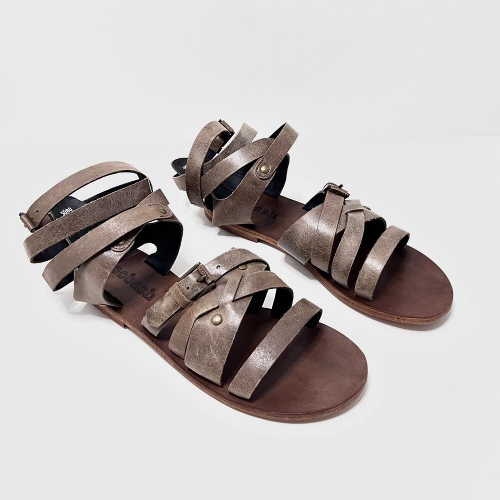 Ariel gladiator olive leather sandal